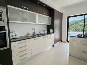 Moradia T3 para Venda em Odiaxere