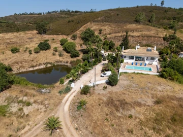 Moradia T3 para Venda em Odiaxere