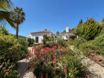 Moradia T3 para Venda em Odiaxere