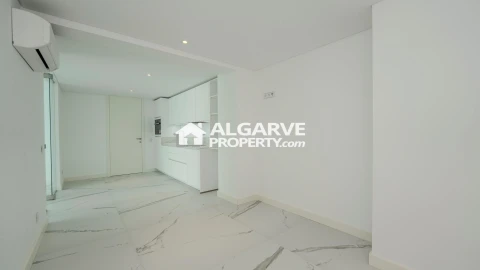 Moradia T5 para Venda em Almancil