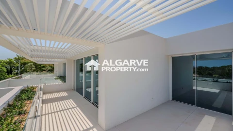 Moradia T5 para Venda em Almancil