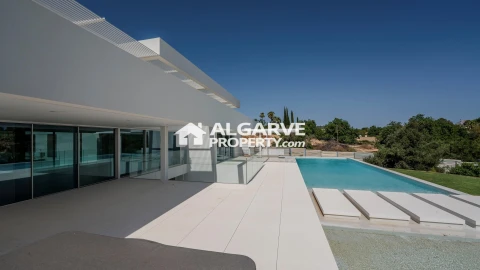 Moradia T5 para Venda em Almancil