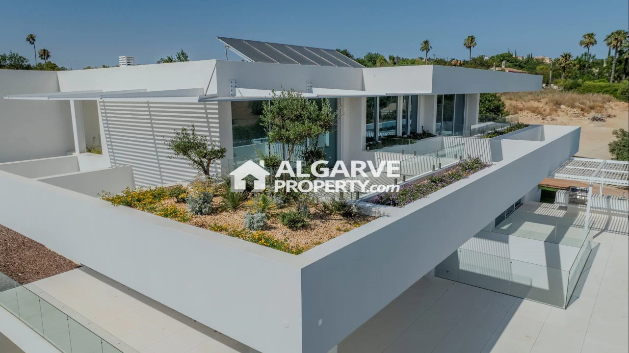 Moradia T5 para Venda em Almancil Foto 53