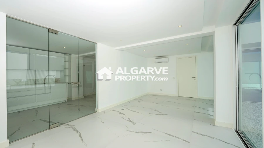 Moradia T5 para Venda em Almancil Foto 40