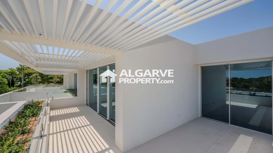 Moradia T5 para Venda em Almancil Foto 9