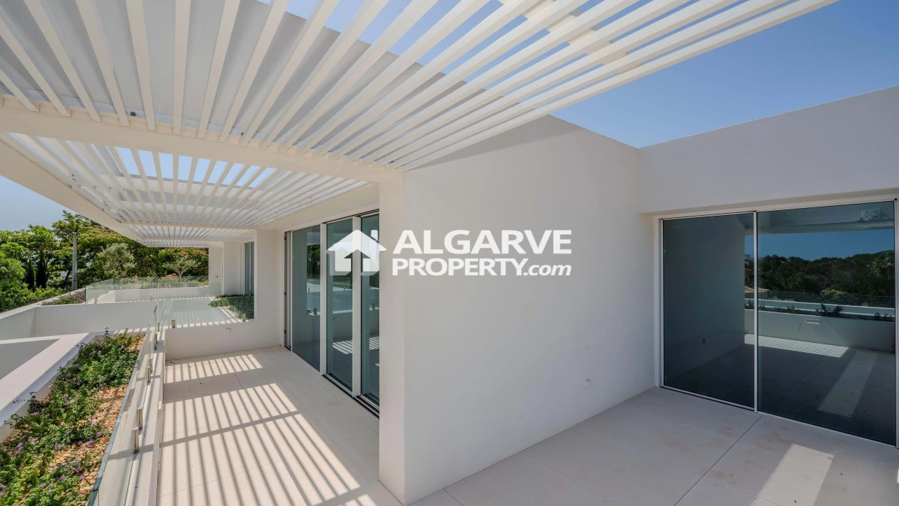 Moradia T5 para Venda em Almancil Foto 9