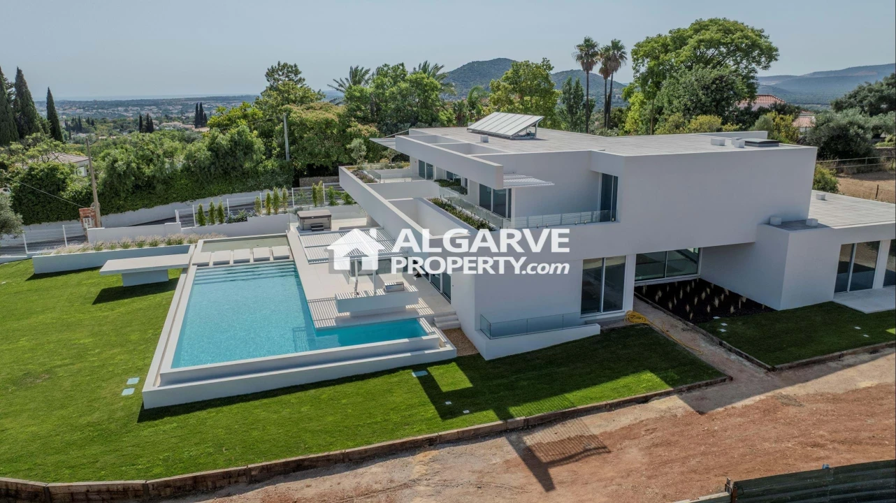 Moradia T5 para Venda em Almancil Foto 56