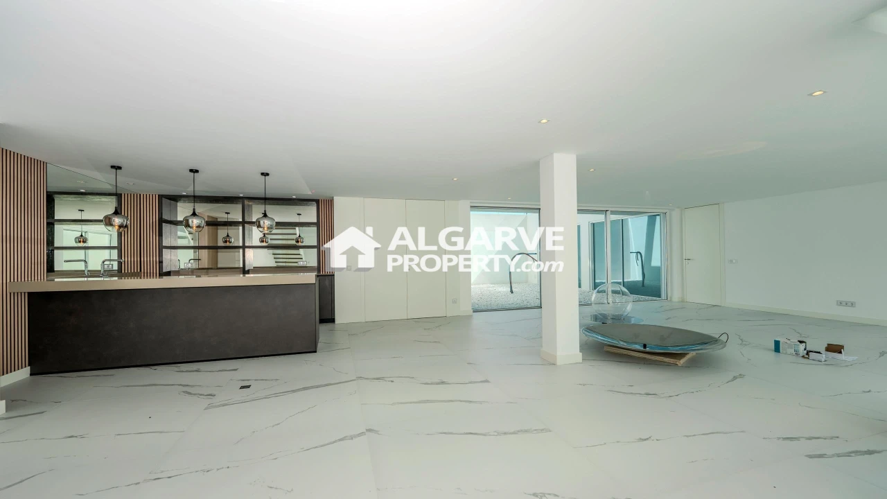 Moradia T5 para Venda em Almancil Foto 45