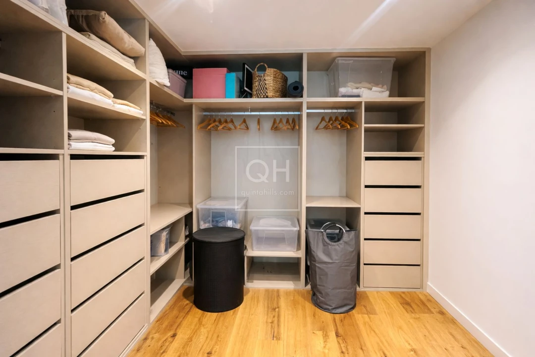 Apartamento T2 para Venda em Olhão Foto 13