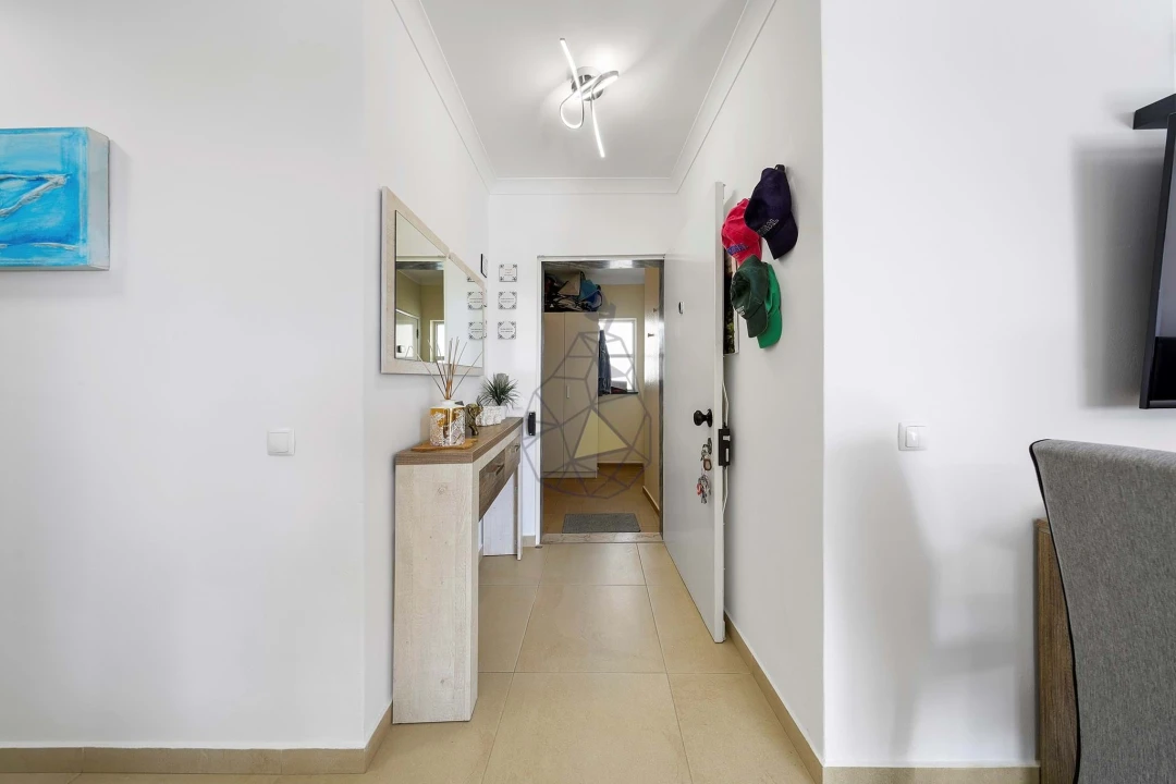 Apartamento T4 para Arrendamento em Portimão Foto 4