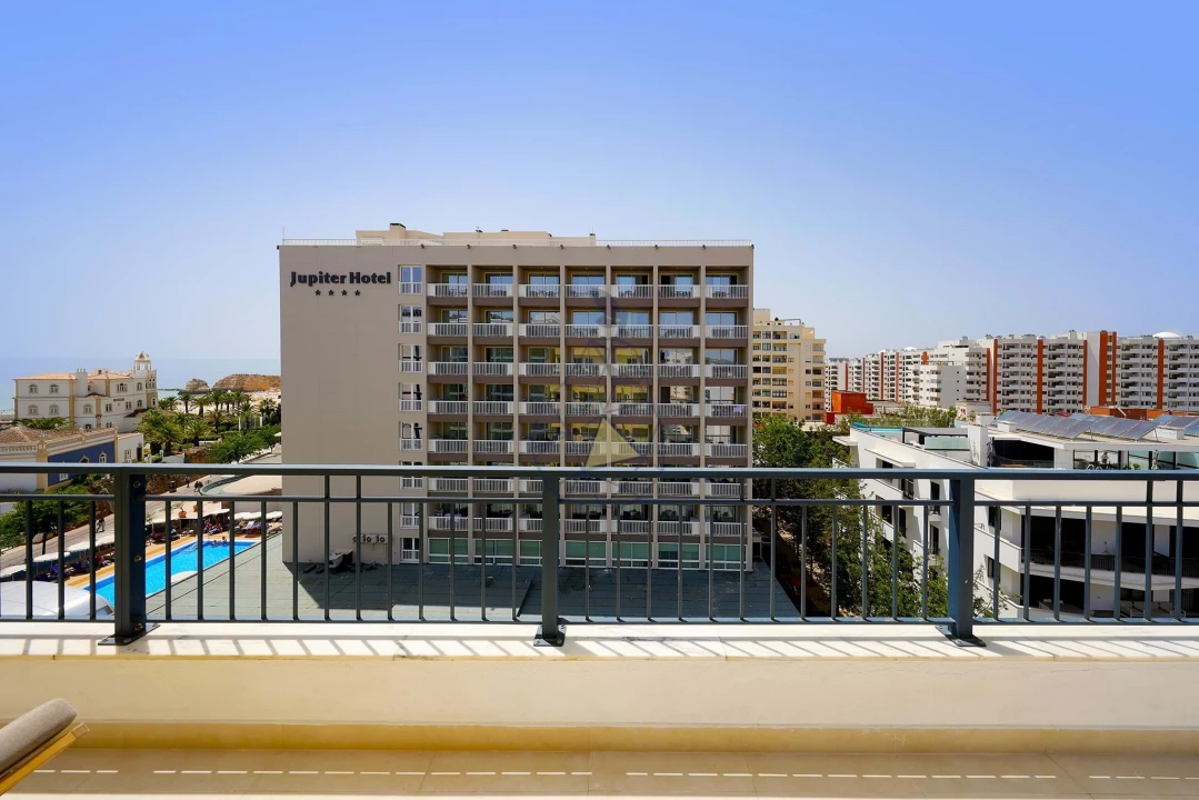 Apartamento T4 para Arrendamento em Portimão Foto 22