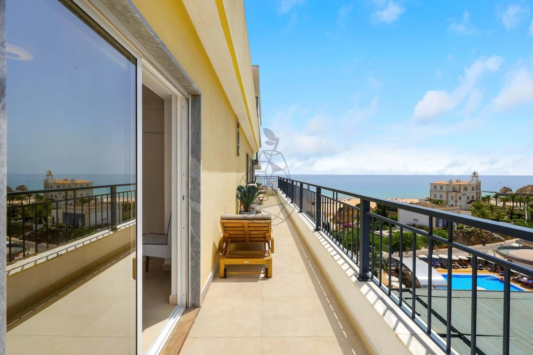 Apartamento T4 para Arrendamento em Portimão Foto 21