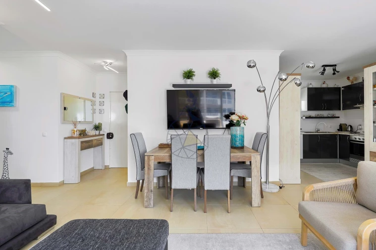 Apartamento T4 para Arrendamento em Portimão Foto 10