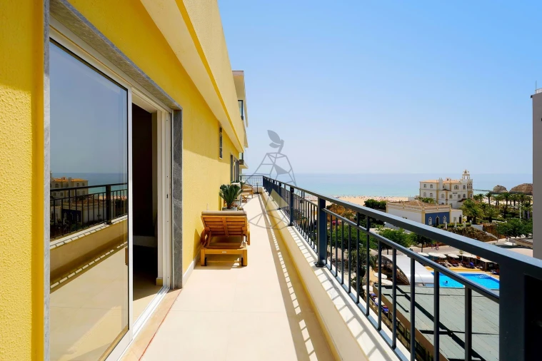 Apartamento T4 para Arrendamento em Portimão Foto 44