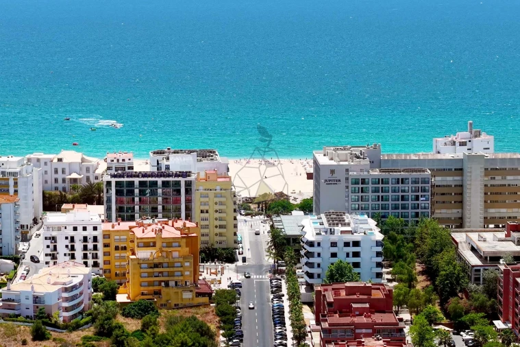 Apartamento T4 para Arrendamento em Portimão Foto 46