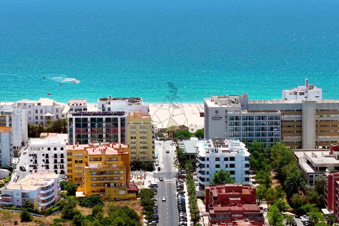 Apartamento T4 para Arrendamento em Portimão Foto 46