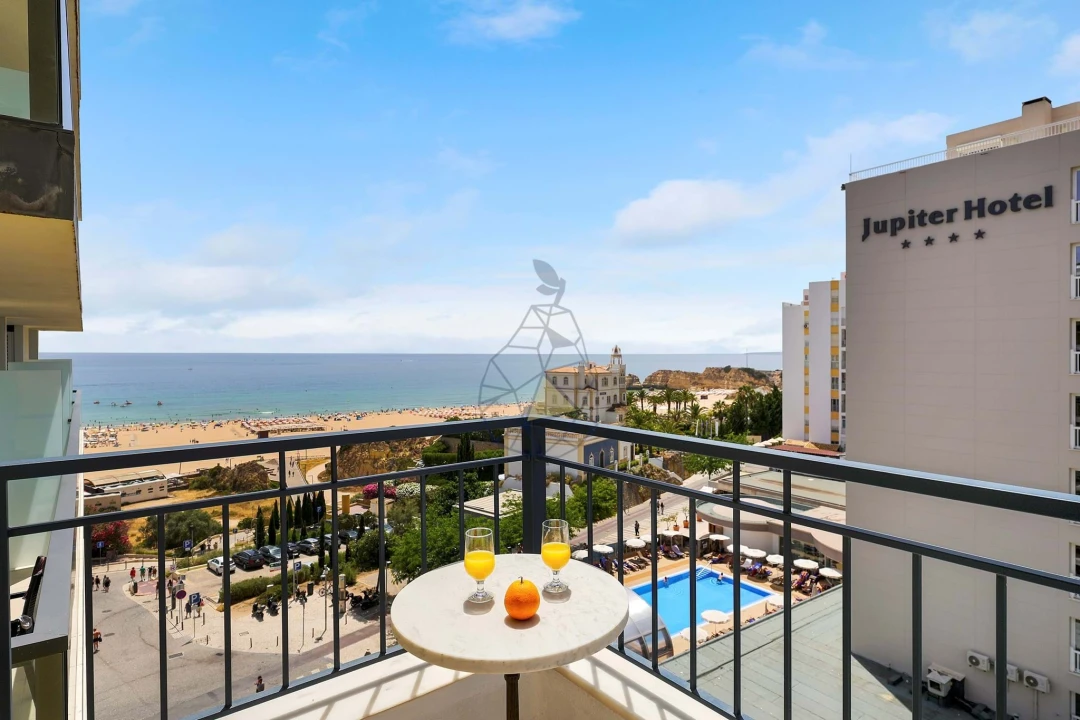 Apartamento T4 para Arrendamento em Portimão Foto 7