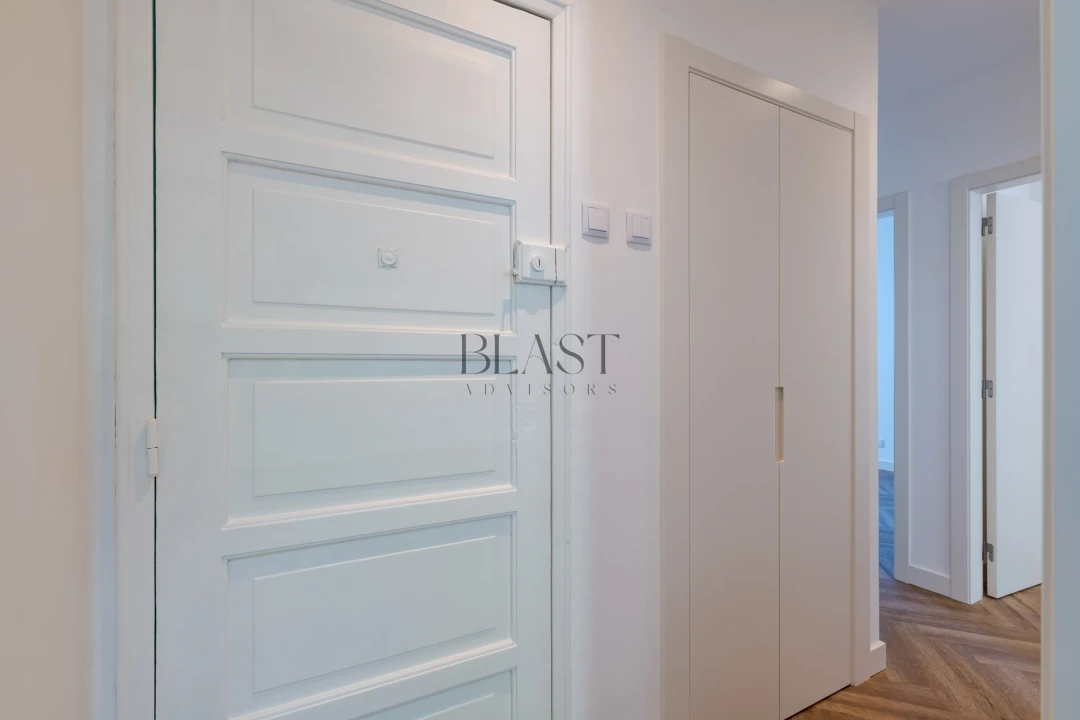 Apartamento T1 para Venda em Algés, Linda-A-Velha e Cruz Quebrada-Dafundo Foto 10