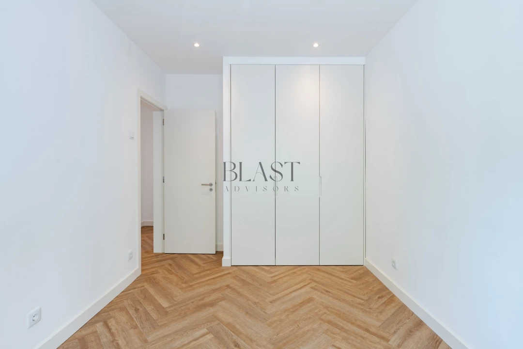 Apartamento T1 para Venda em Algés, Linda-A-Velha e Cruz Quebrada-Dafundo Foto 13