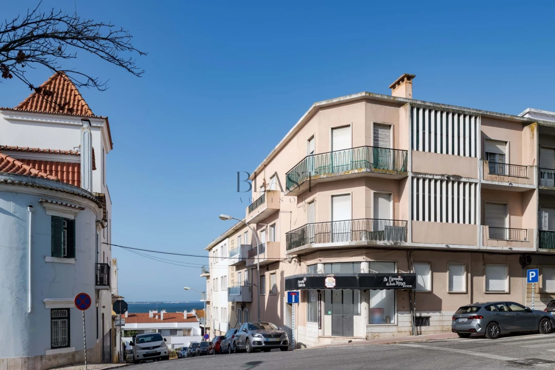 Apartamento T1 para Venda em Algés, Linda-A-Velha e Cruz Quebrada-Dafundo Foto 20