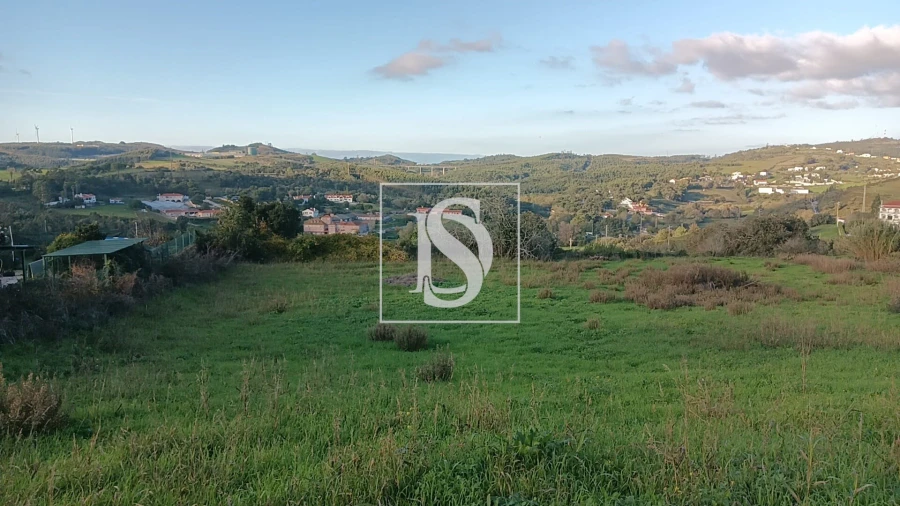 Terreno para Venda em Malveira e São Miguel de Alcainça