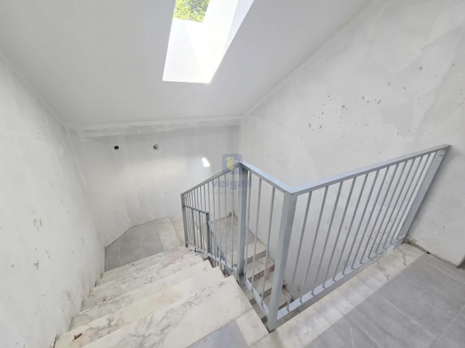 Apartamento T2 para Venda em Arroios Foto 15