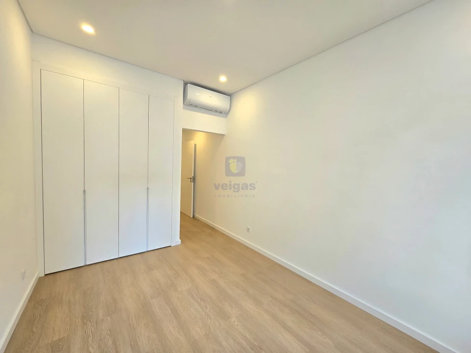 Apartamento T2 para Venda em Arroios Foto 7