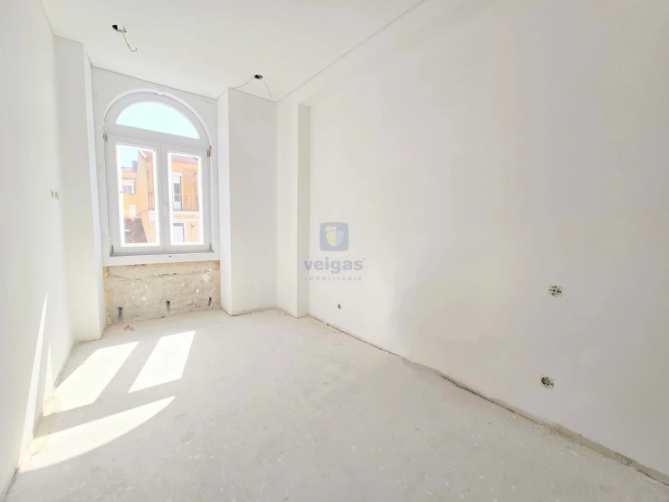 Apartamento T2 para Venda em Arroios Foto 3