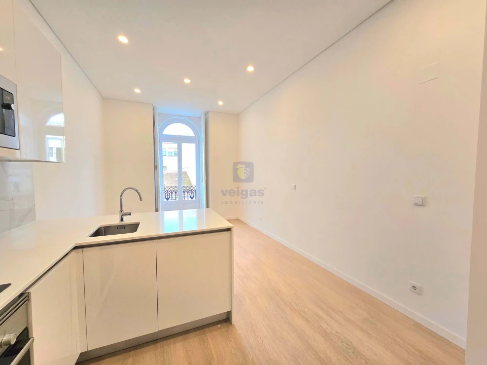 Apartamento T2 para Venda em Arroios Foto 10