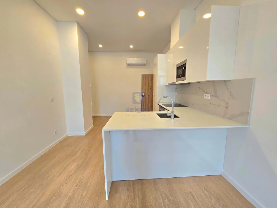 Apartamento T2 para Venda em Arroios Foto 9