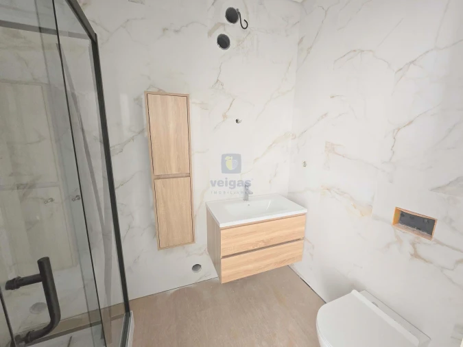 Apartamento T1 para Venda em Arroios Foto 7