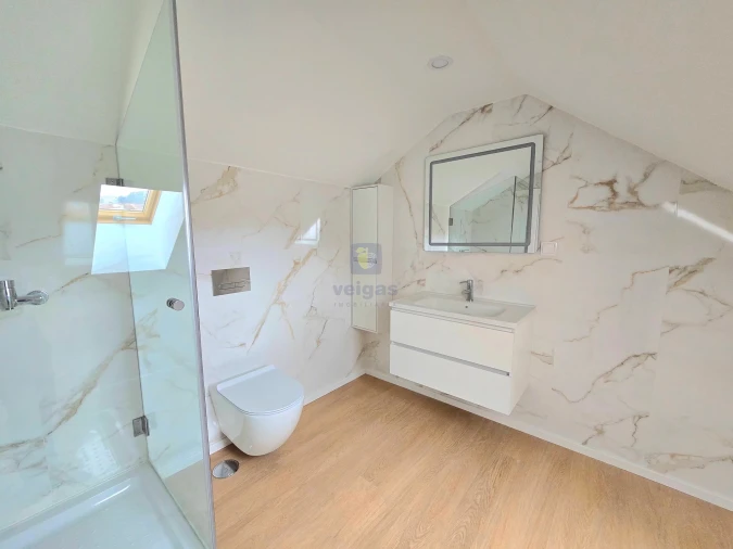 Apartamento para Venda em Arroios Foto 13