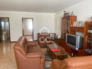 Moradia T7 para Venda em Castelo do Neiva