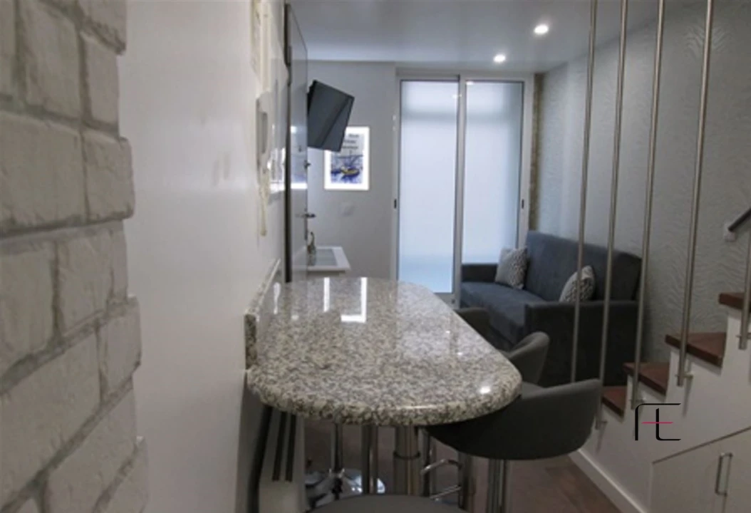 Apartamento T1 para Arrendamento em Cedofeita, Santo Ildefonso, Sé, Miragaia, São Nicolau e Vitória Foto 4