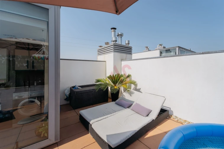 Moradia T3 para Venda em Nogueira e Silva Escura Foto 23