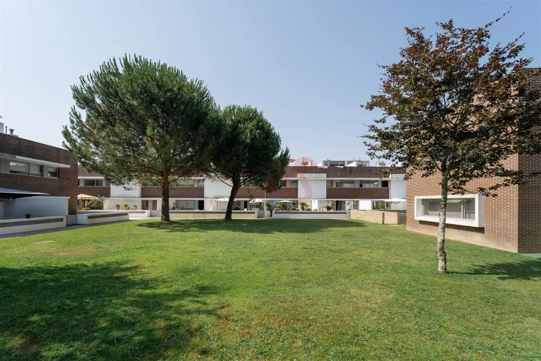 Moradia T3 para Venda em Nogueira e Silva Escura Foto 2