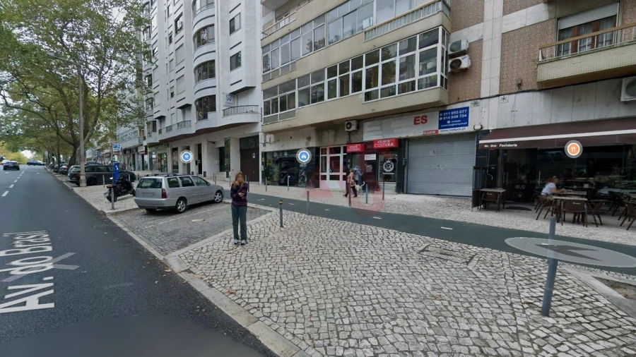Loja para Venda em Alvalade