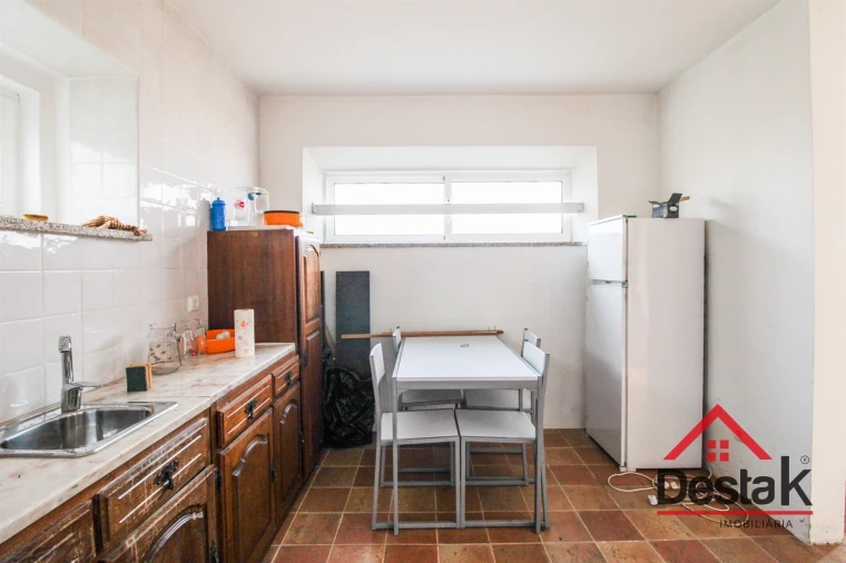 Moradia T1 para Venda em Sul Foto 4