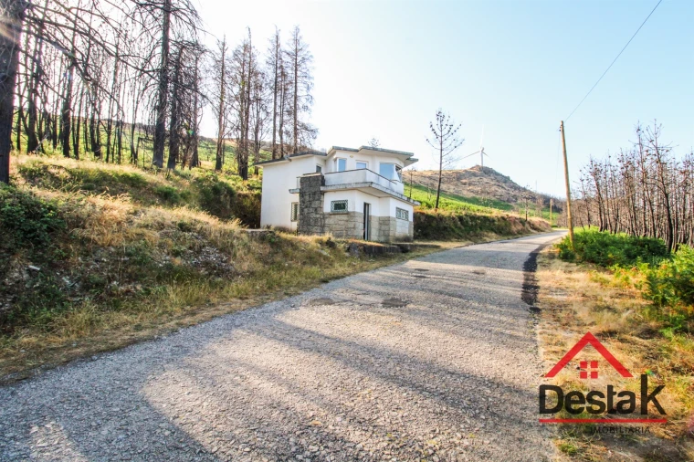 Moradia T1 para Venda em Sul Foto 27