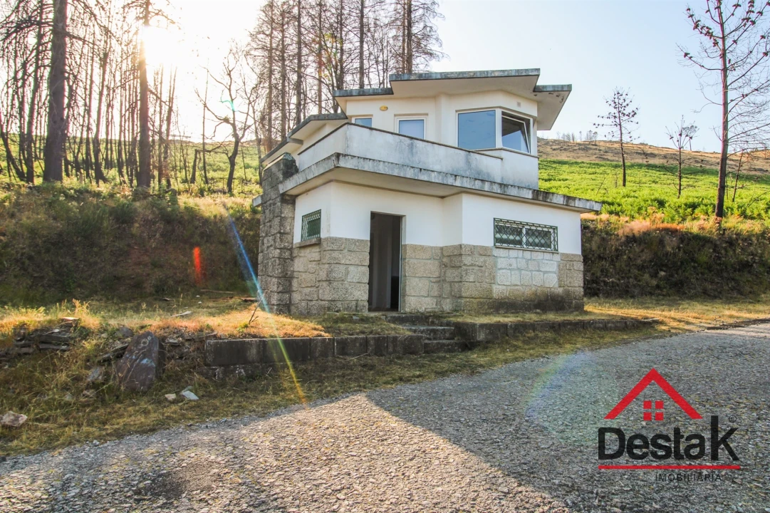 Moradia T1 para Venda em Sul Foto 1