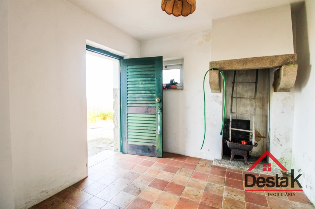 Moradia T1 para Venda em Sul Foto 5