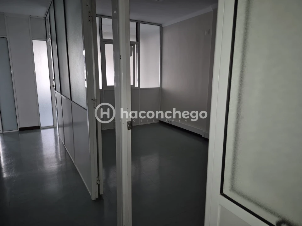 Escritório para Arrendamento em Barcelos, V.Boa, V.Frescainha Foto 15