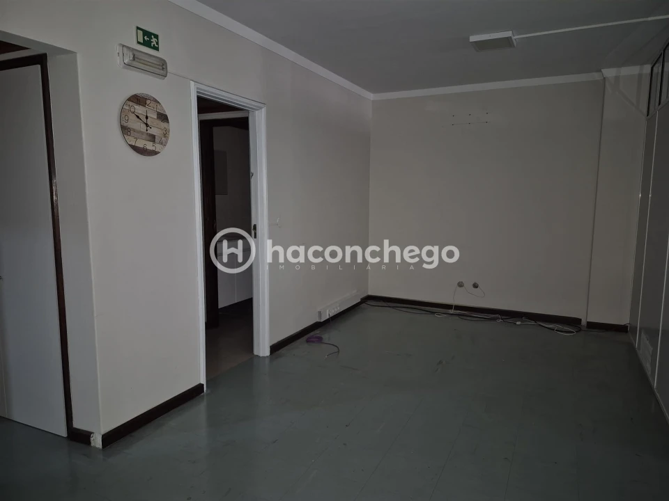 Escritório para Arrendamento em Barcelos, V.Boa, V.Frescainha Foto 4