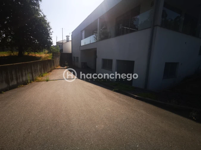 Armazém para Arrendamento em Rio Covo (Santa Eugenia) Foto 2