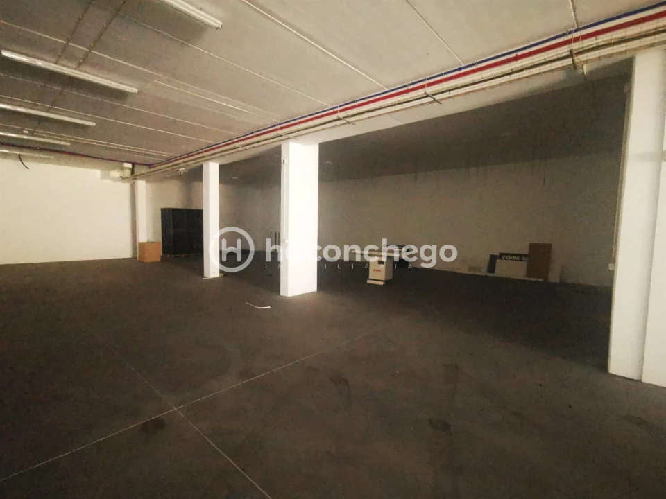 Armazém para Arrendamento em Rio Covo (Santa Eugenia) Foto 11