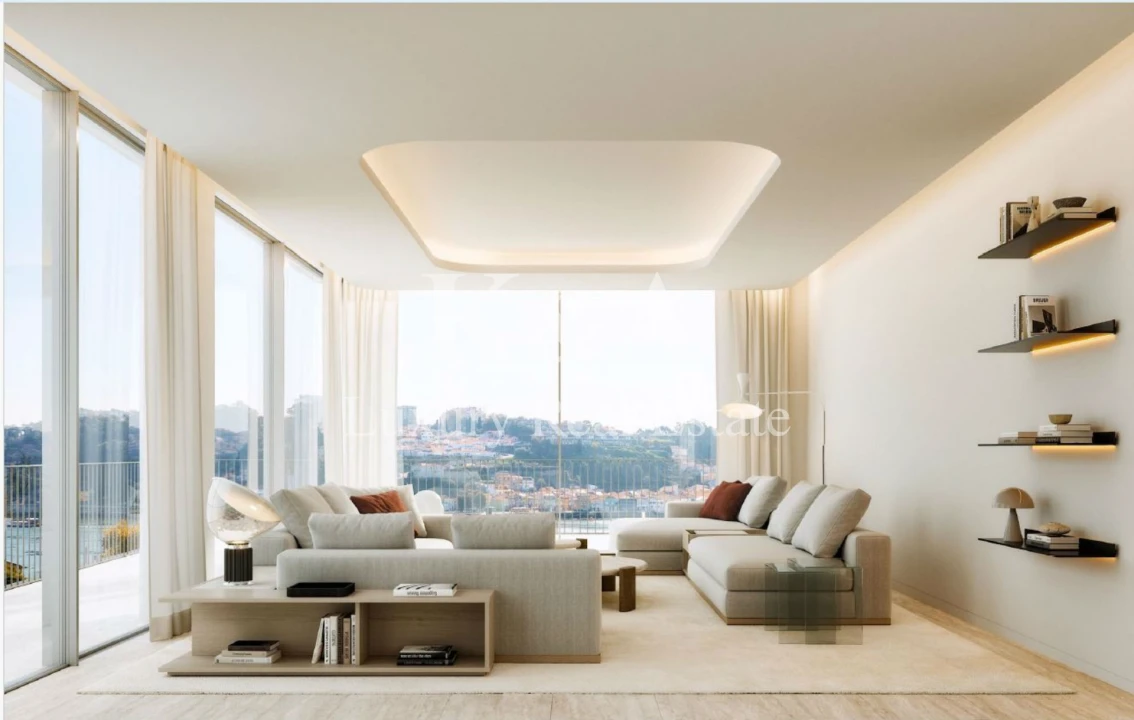 Apartamento T5 para Venda em Lordelo do Ouro e Massarelos Foto 4