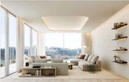 Apartamento T5 para Venda em Lordelo do Ouro e Massarelos