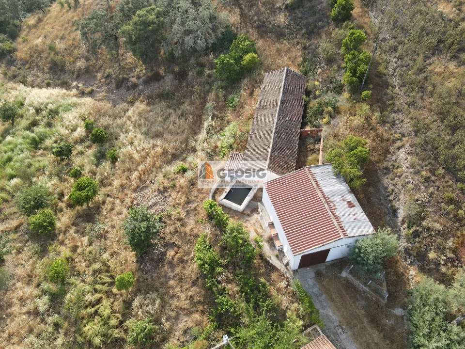 Moradia T4 para Venda em São Barnabe Foto 6