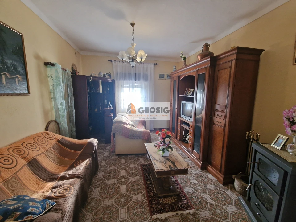 Moradia T4 para Venda em São Barnabe Foto 14