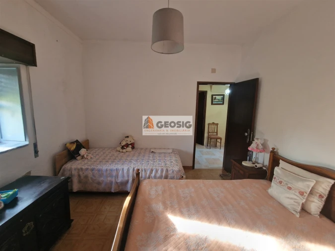 Moradia T4 para Venda em São Barnabe Foto 25